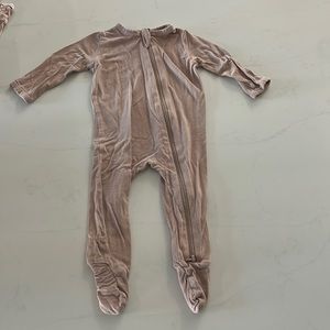 Kyte baby footie 3-6 month